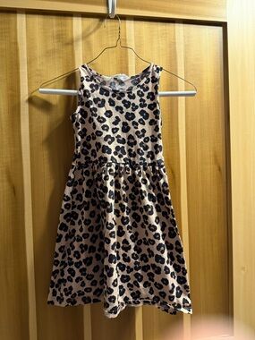 H&M Sleeveless Leopard Print Dress in Tan and Black